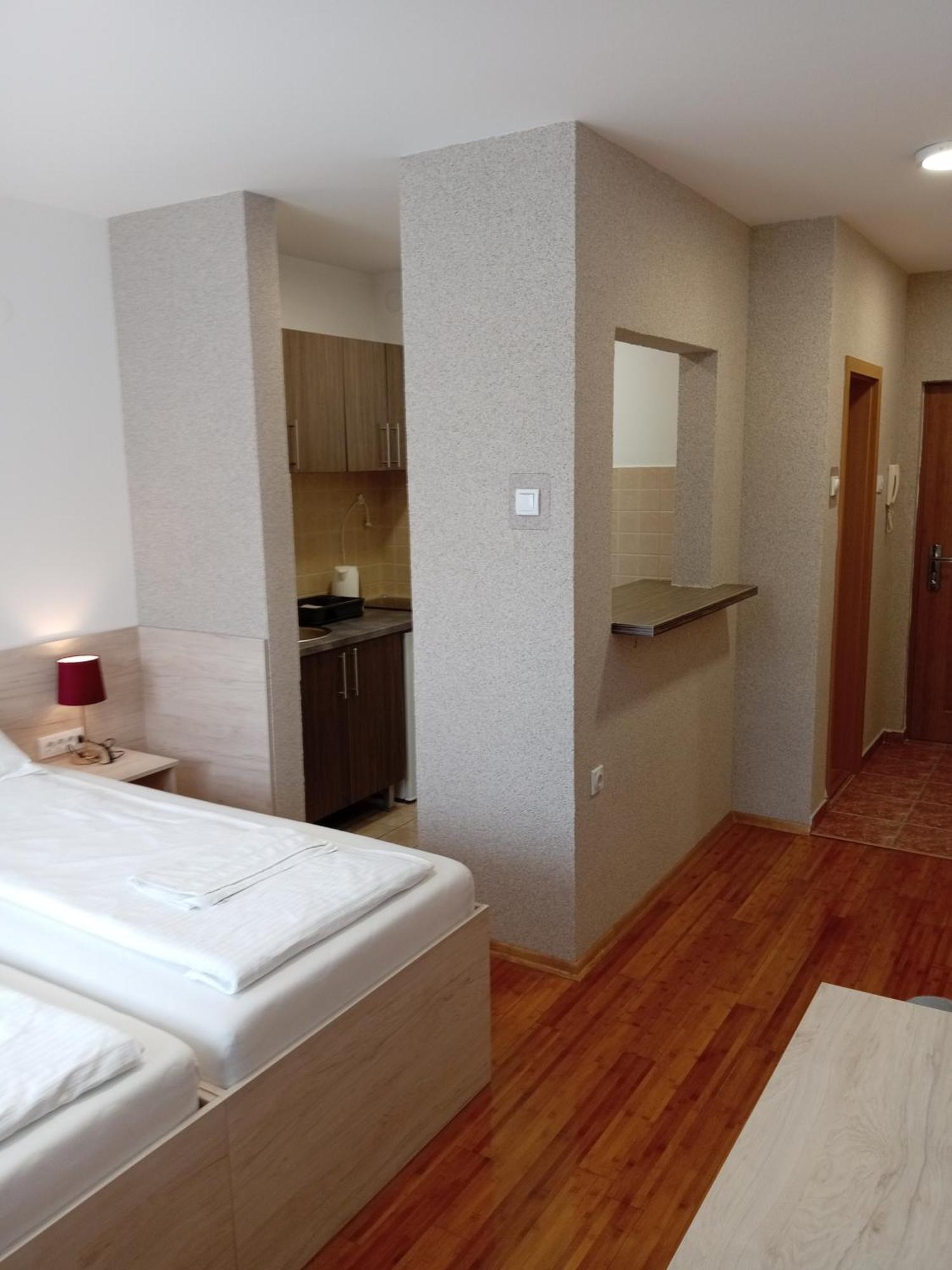 Apartment Atina *