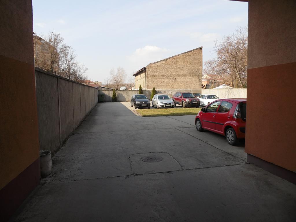 Atina * Subotica